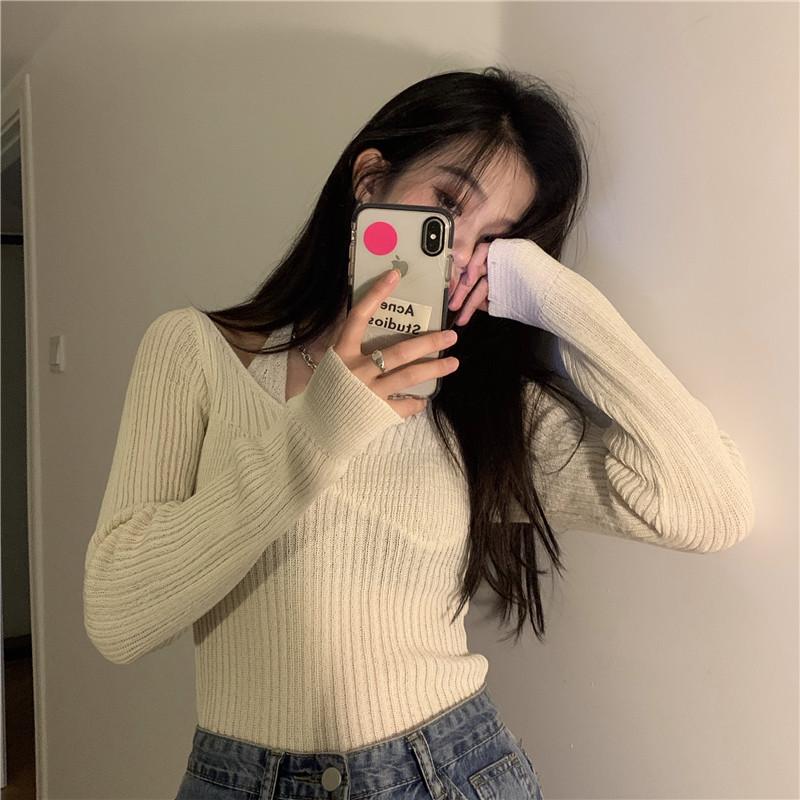 Will prices fall with hung thin neck long sleeve female sweaters, The picture color
Will prices fall with hung thin neck long sleeve female sweaters, The picture color