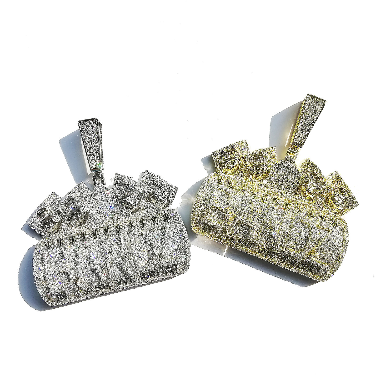 Iced Out Letters IN CASH WE TRUST Pendant Necklace For Men Women Micro Pave Zircon Necklaces Hip Hop Jewelry 201013