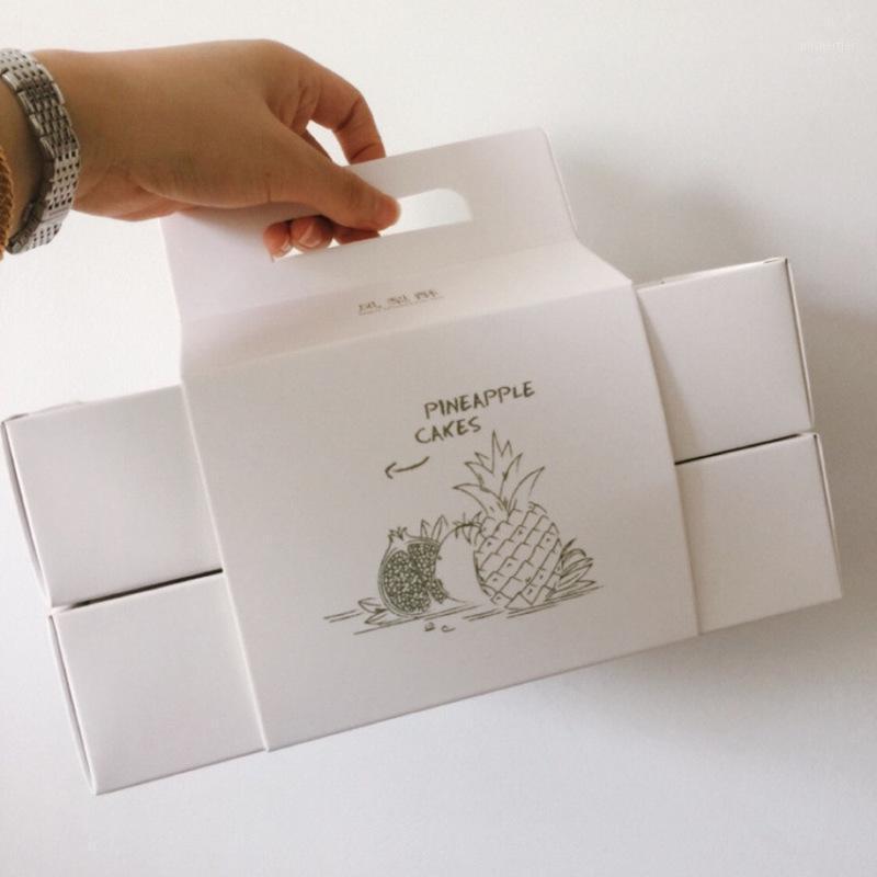 3PCS Kraft Paper Pineapple Cake Box Set Cookie Gift Baking Package Tote Bag Wedding Party Candy Favour Paper Gift Bag Boxes1
3PCS Kraft Paper Pineapple Cake Box Set Cookie Gift Baking Package Tote Bag Wedding Party Candy Favour Paper Gift Bag Boxes1