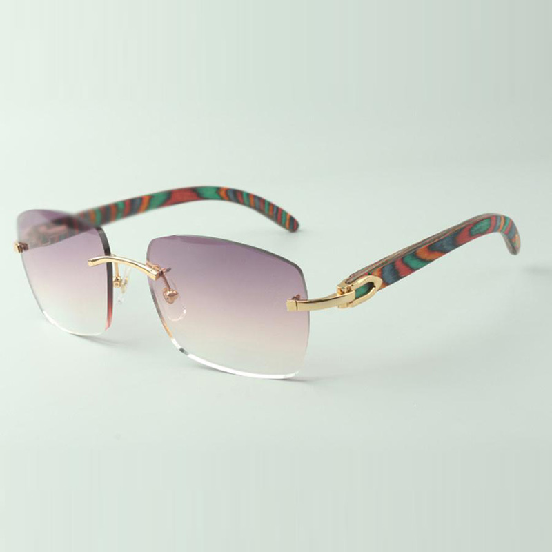 Classic designer sunglasses 3524025, peacock wooden temples glasses, size: 18-135 mm
Classic designer sunglasses 3524025, peacock wooden temples glasses, size: 18-135 mm