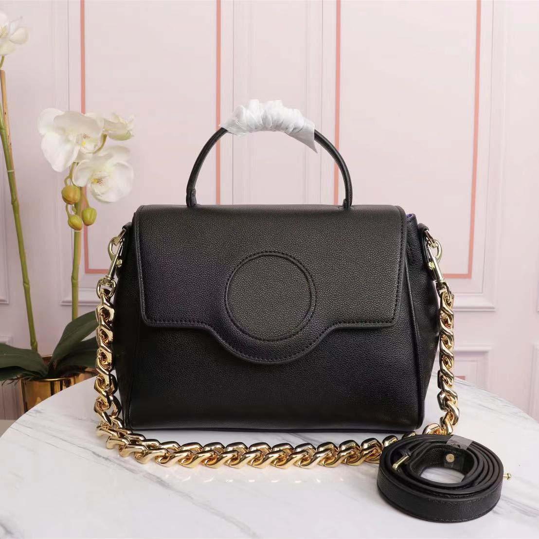 High quality chain bag ladies luxury leather handbags black fashion brand shoulder bag la Medusa designer classic retro large capacity handbag tote S7qh#, Dust bag
High quality chain bag ladies luxury leather handbags black fashion brand shoulder bag la Medusa designer classic retro large capacity handbag tote S7qh#, Dust bag
