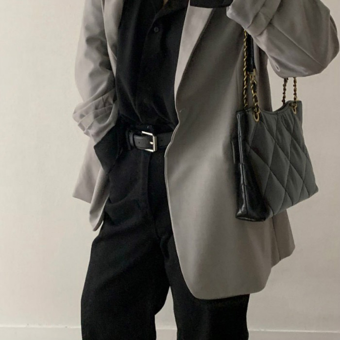 HBP Handbag Coin Purse Fashion personality designers Shoulder Bag High Quality Leather Bag Women Simple Wandering Pack Fold lines Charm
HBP Handbag Coin Purse Fashion personality designers Shoulder Bag High Quality Leather Bag Women Simple Wandering Pack Fold lines Charm