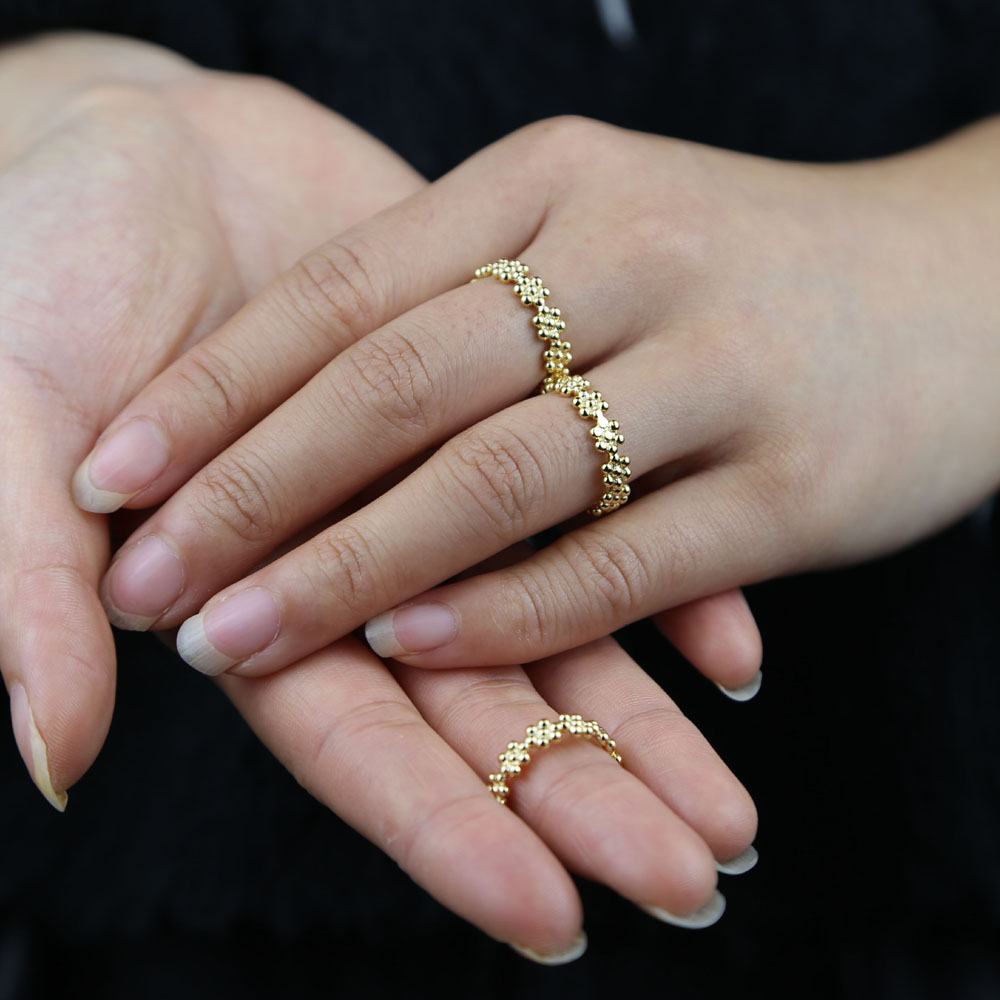 2021 Top quality dainty ball beaded shape daisy flower stacking band ring for women fashion gold color wedding jewelry wholesale Drop ship