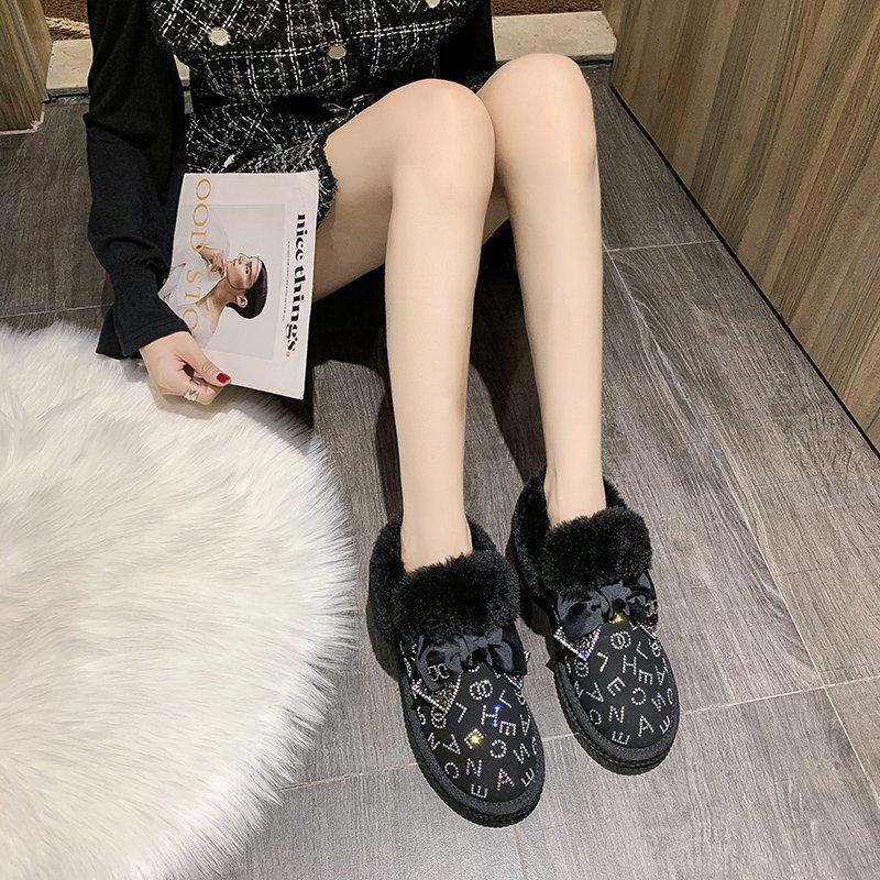 Bling New fashion rhinestone plush leather snow boots classic natural fur women's boots women's shoes winter warm, Black
Bling New fashion rhinestone plush leather snow boots classic natural fur women's boots women's shoes winter warm, Black