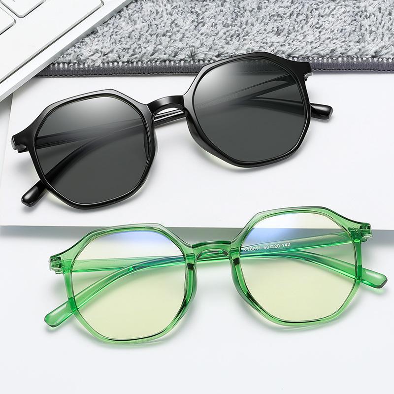 Sunglasses Polygon Irregular Pochromic Chameleon Lens Blue Light Blocking Men Women Glasses For Computer Eyeglasses Gaming Pr1
Sunglasses Polygon Irregular Pochromic Chameleon Lens Blue Light Blocking Men Women Glasses For Computer Eyeglasses Gaming Pr1