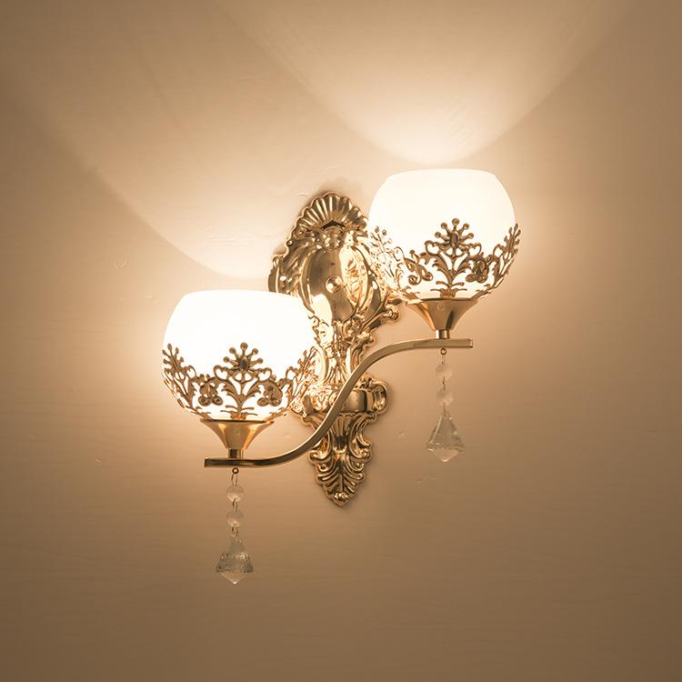 Wall lamp bedside lamp bedroom European gold double head led living room TV background wall corridor stair light
Wall lamp bedside lamp bedroom European gold double head led living room TV background wall corridor stair light