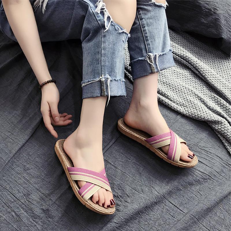 Summer Men Natural Flax Linen Slippers for Women Indoor Home Breathable Non-slip EVA Sole Beach Flip Flops Man Slides soft shoes1, Red
Summer Men Natural Flax Linen Slippers for Women Indoor Home Breathable Non-slip EVA Sole Beach Flip Flops Man Slides soft shoes1, Red