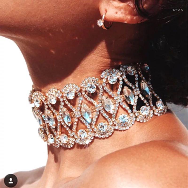 Chokers Luxury Punk Flower Crystal Rhinestone Choker Collar Women Fashion Sexy Necklace Statement Wedding Chocker Jewelry Gift1
Chokers Luxury Punk Flower Crystal Rhinestone Choker Collar Women Fashion Sexy Necklace Statement Wedding Chocker Jewelry Gift1
