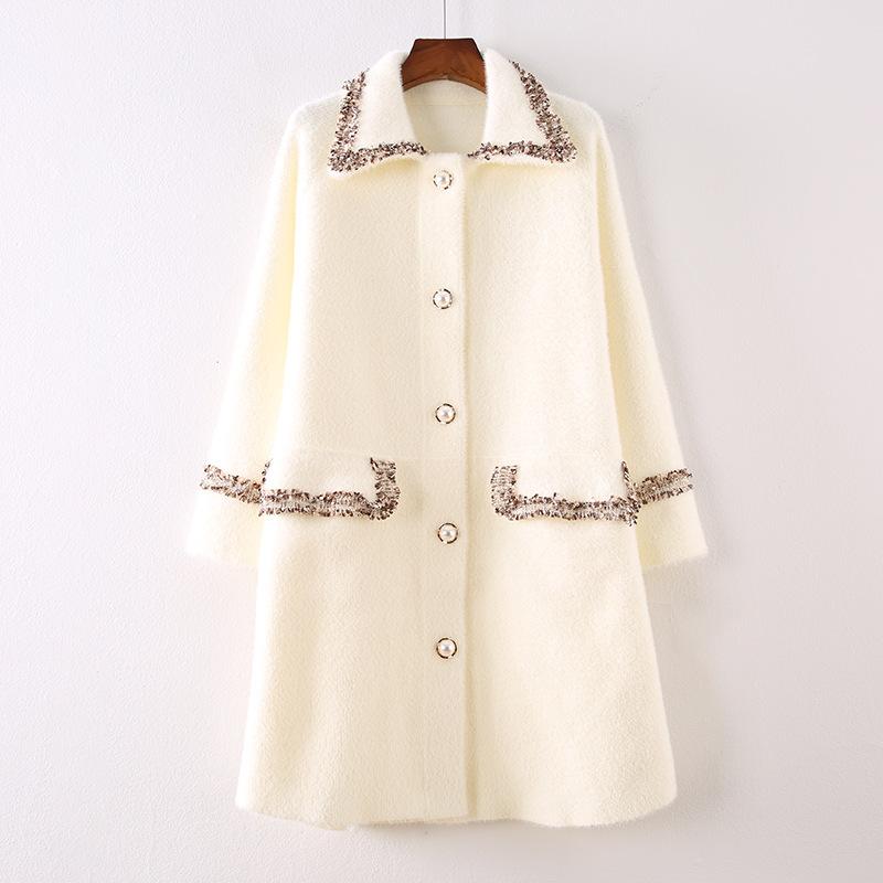 Bottle Mink thick mid autumn sweater, White
Bottle Mink thick mid autumn sweater, White