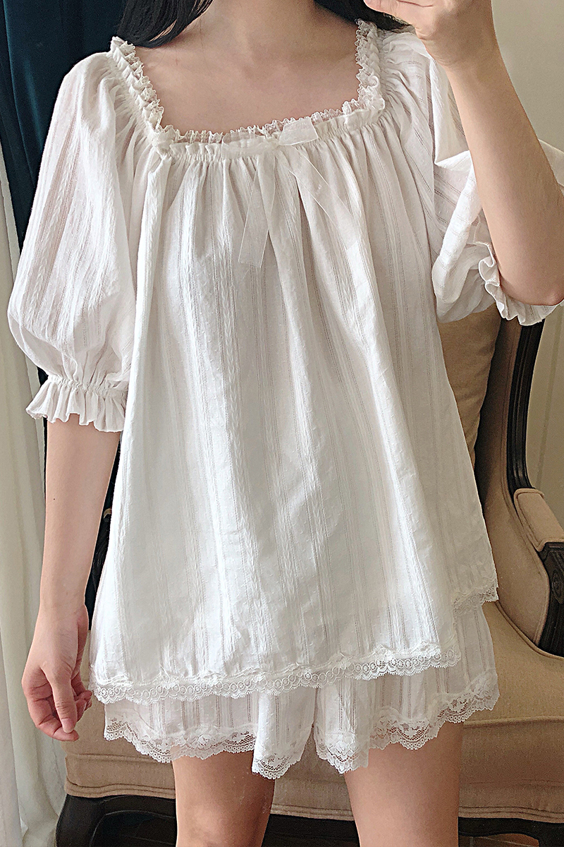 Cute Women's Lolita Pajama Sets Cotton Ruffle Tops+Shorts.Vintage Ladies Girl's Lace Pyjamas set.Victorian Sleepwear Loungewear T200707