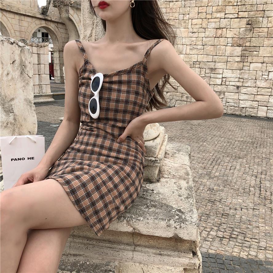 summer new retro plaid dress temperament french niche dress high waist slim dress dropshipping pull punk, Black;gray
summer new retro plaid dress temperament french niche dress high waist slim dress dropshipping pull punk, Black;gray