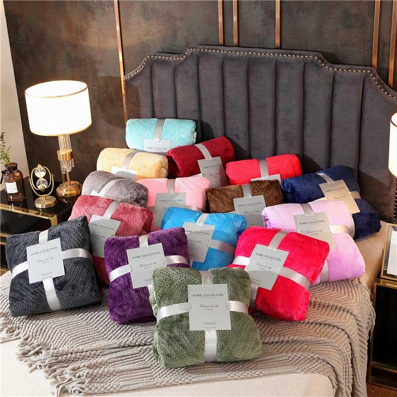 Winter Warm Fleece Throw Blanket for Bed Sofa Plush Bedding Coverlet Soft Lightweight Bedspread for Kids Adults Comforter Mantas
Winter Warm Fleece Throw Blanket for Bed Sofa Plush Bedding Coverlet Soft Lightweight Bedspread for Kids Adults Comforter Mantas