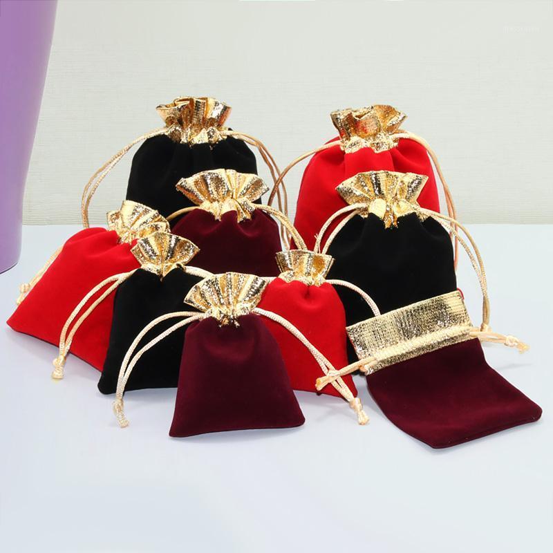 10pcs Vintage Velvet Package Bags 7x9 10x12 12x15cm Wine Red Organza Drawstring Gift Bags Wedding Jewelry Packaging Pouches1
10pcs Vintage Velvet Package Bags 7x9 10x12 12x15cm Wine Red Organza Drawstring Gift Bags Wedding Jewelry Packaging Pouches1