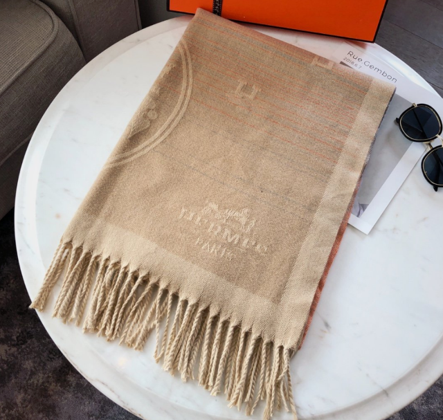 2021 Casual Scarf Luxury Plaid Velvet Scarfs Winter Mens Womens Fasion Muffler Cashmere Neckerchief Scarves Free Shipping 2092902Q, Blue;gray
2021 Casual Scarf Luxury Plaid Velvet Scarfs Winter Mens Womens Fasion Muffler Cashmere Neckerchief Scarves Free Shipping 2092902Q, Blue;gray