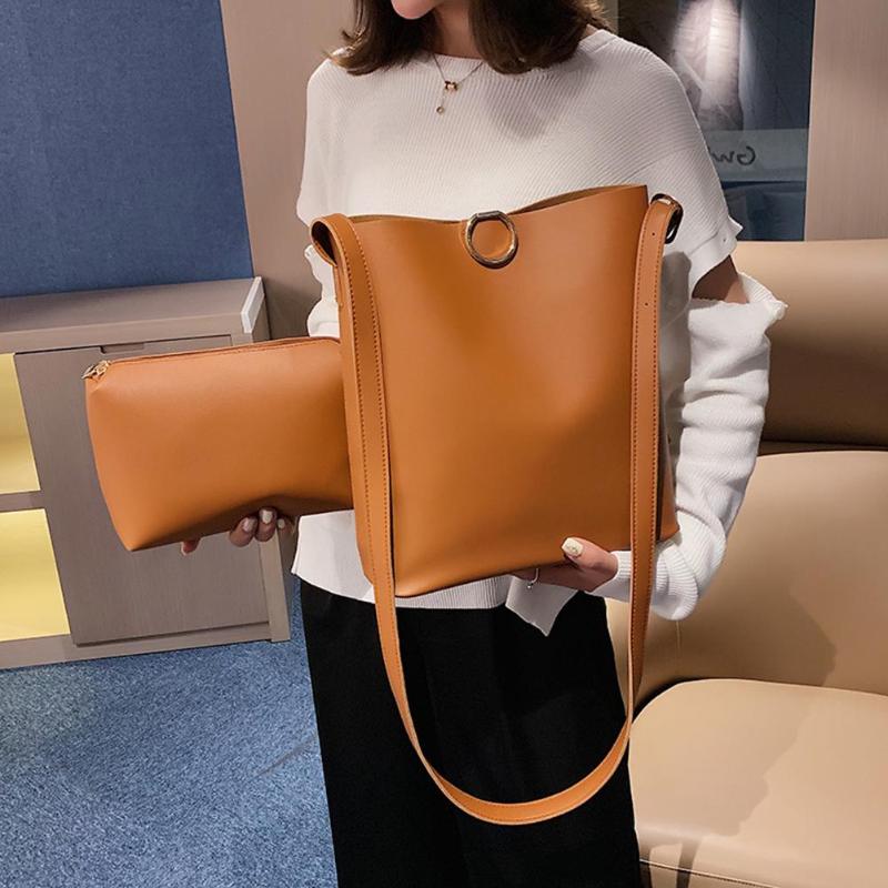 2pcs/set New Fashion Handbags Women Fashion Shoulder Handbag PU Leather Crossbody Bag Simple Clutch Leisure Daily Shopping, Black
2pcs/set New Fashion Handbags Women Fashion Shoulder Handbag PU Leather Crossbody Bag Simple Clutch Leisure Daily Shopping, Black