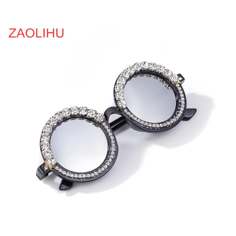 M16-9 Mirrored Women Sunglasses Round Frame Black Sunglass Handmade Diamond Eyewear Adult Fashion Outside Eyeglass UV400
M16-9 Mirrored Women Sunglasses Round Frame Black Sunglass Handmade Diamond Eyewear Adult Fashion Outside Eyeglass UV400