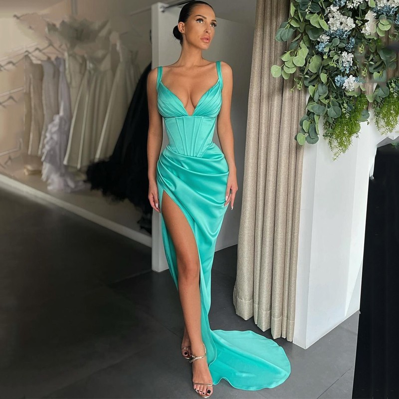 Sexy Prom Dresses 2022 V-neck Satin High Split Evening Dress Saudi Arabia Mermaid Sleeveless Long Cocktail Party Gown Graduation Vestido de festa