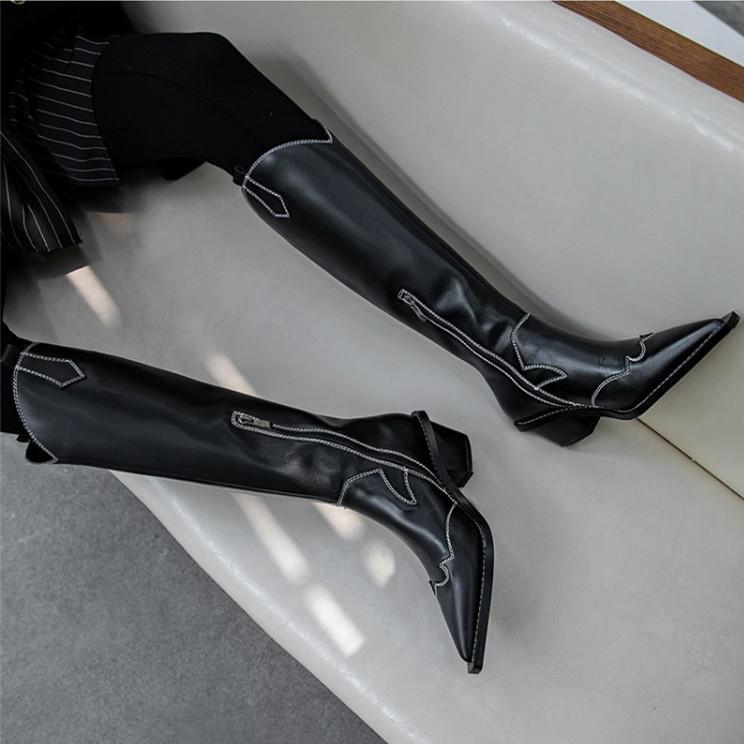 INS Fashion Knee High Knight Boots Women's Winter New Boots Pointed Toe Embroidery Leather Shoes Black
INS Fashion Knee High Knight Boots Women's Winter New Boots Pointed Toe Embroidery Leather Shoes Black