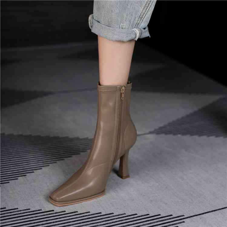 Boots Elastic thin boots women's temperament in autumn and winter square head high-heeled short soft face fashion BB3R, White
Boots Elastic thin boots women's temperament in autumn and winter square head high-heeled short soft face fashion BB3R, White