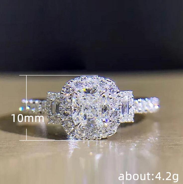 Sparkling Vintage Jewelry 925 Sterling Silver Cushion Shape Cocktail White Topaz CZ Diamond Gemstones Party Women Wedding Band Ring Gift