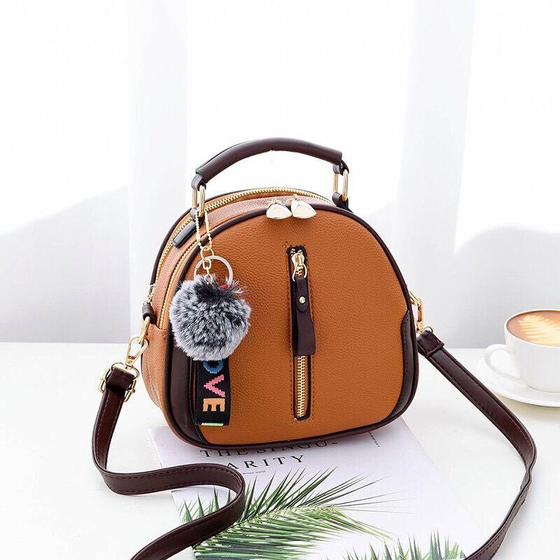 Female Bags for Women Handbags Designer Shell Bags Girls Fashion Shoulder Messenger Bag Women Korean Simple Wild Small Tote, Black 
Female Bags for Women Handbags Designer Shell Bags Girls Fashion Shoulder Messenger Bag Women Korean Simple Wild Small Tote, Black