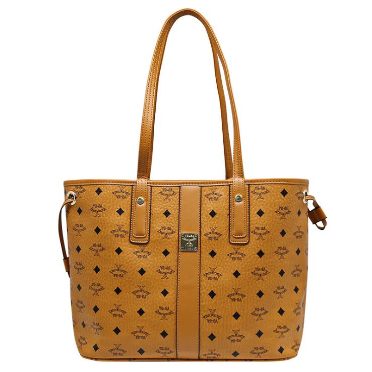 2021 CM Reversible Designer bags with small pouch Top quality woman bag designer handbags womens tote bag designer handbag clutch purse back
2021 CM Reversible Designer bags with small pouch Top quality woman bag designer handbags womens tote bag designer handbag clutch purse back