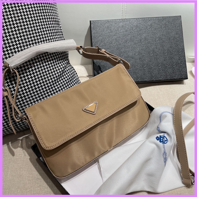 New Women Shoulder Bags Designer Handbags Lady Bag Small Tote Baguette Totes Strap Inclined Axillary Bag Luxurys Design
New Women Shoulder Bags Designer Handbags Lady Bag Small Tote Baguette Totes Strap Inclined Axillary Bag Luxurys Design