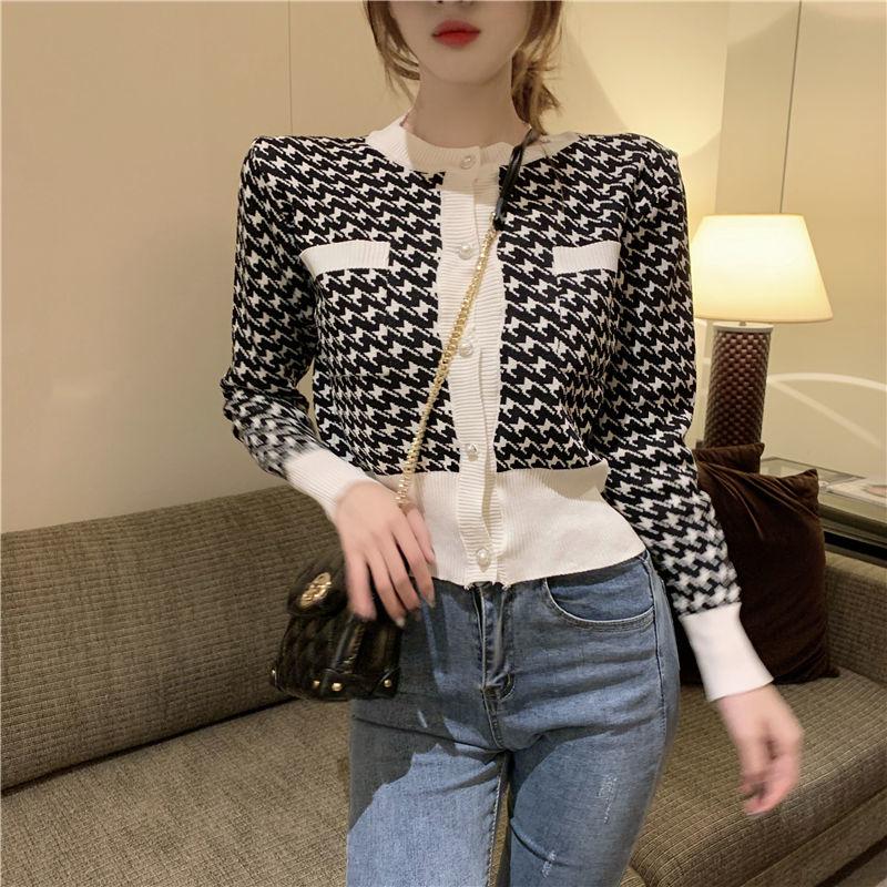 French minority knitted cardigan ladies coat sexy all-match Western sweater female 2020 New, Dark grey
French minority knitted cardigan ladies coat sexy all-match Western sweater female 2020 New, Dark grey
