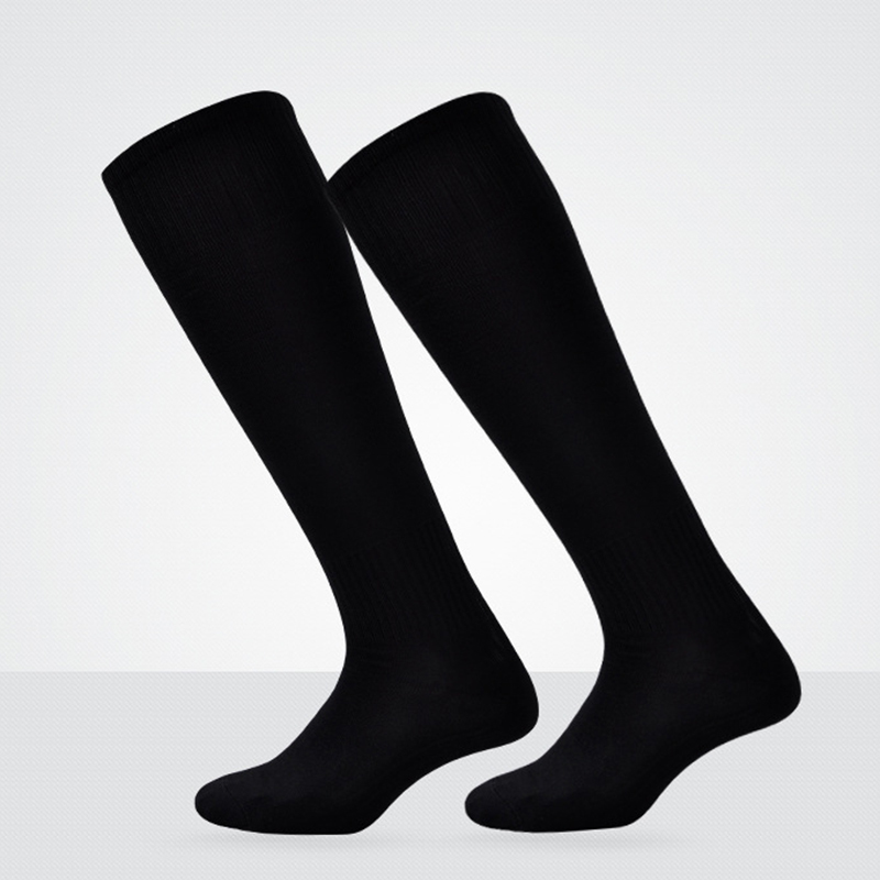 2 Pairs Man Soccer Socks Above Knee Long Running Sports Socks Black White Blue Color Breathable Thin Running Athletic Socks 201027
