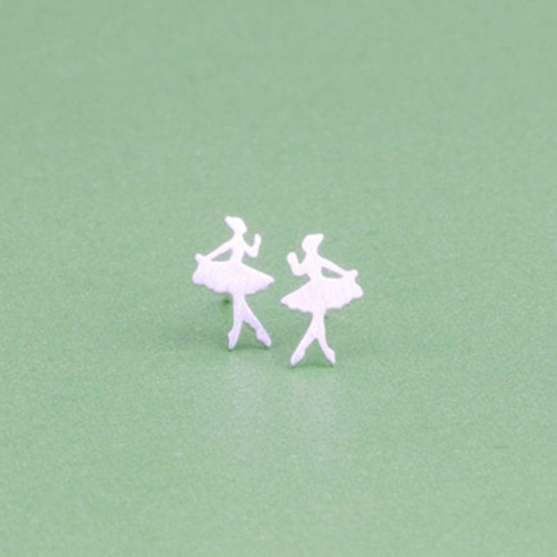 Hot Sale Dacing Girls Stud Earrings for Women Korean Minimalist Earring Jewelry Accessories Fashion Wedding Party Gifts
Hot Sale Dacing Girls Stud Earrings for Women Korean Minimalist Earring Jewelry Accessories Fashion Wedding Party Gifts