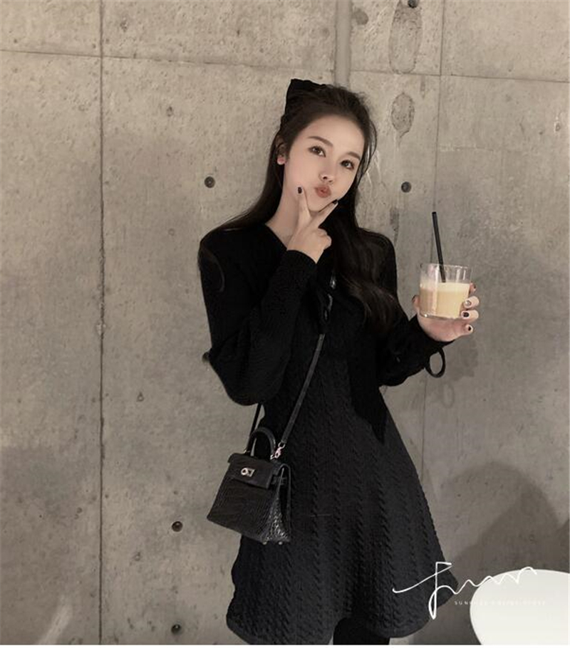 Elegant Lace-up Lantern Sleeve A-line Knitted Dress Temperament V Neck Twist Pattern Sweater Dress Women Autumn Winter Dress 201030