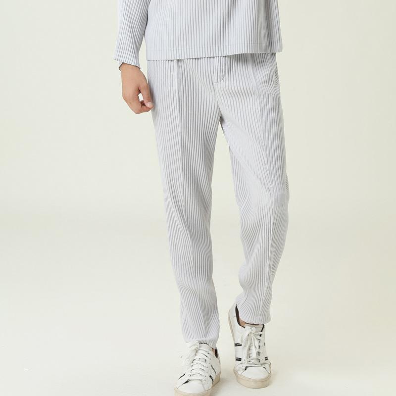 EWQ / men's wear pleated pants 2020 new autumn japanese streetwear fashion loose black gray trousers male elastic waist 9Y3834
EWQ / men's wear pleated pants 2020 new autumn japanese streetwear fashion loose black gray trousers male elastic waist 9Y3834