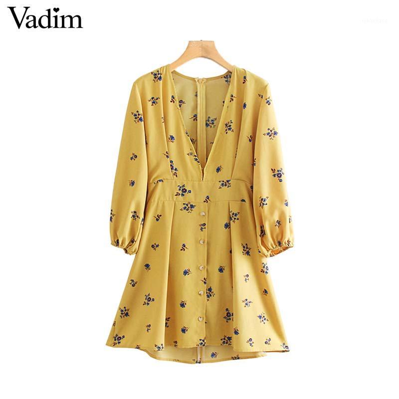 Vadim women retro V neck floral print mini dress long sleeve back zipper sashes vintage female chic dresses vestidos QC2051, Yellow
Vadim women retro V neck floral print mini dress long sleeve back zipper sashes vintage female chic dresses vestidos QC2051, Yellow