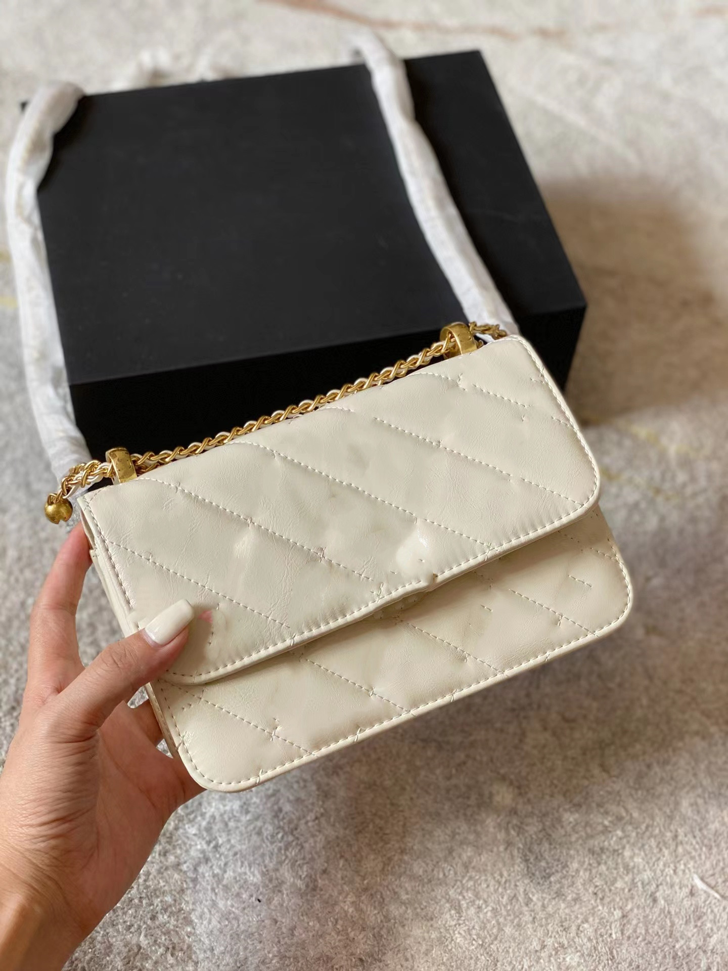 5A+ Top Shoulder Bag Brand Designer Handbag Women Fashion Luxury Original Leather Messenger Bag Handbag With Box, Package
5A+ Top Shoulder Bag Brand Designer Handbag Women Fashion Luxury Original Leather Messenger Bag Handbag With Box, Package