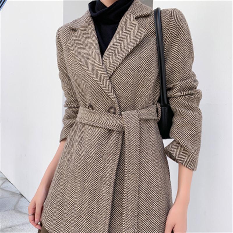 Fashion Woolen Blazers female jacket spring winter New high quality retro loose Herringbone pattern Business suit women Blazers
Fashion Woolen Blazers female jacket spring winter New high quality retro loose Herringbone pattern Business suit women Blazers