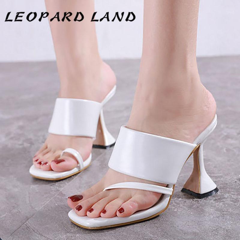 LEOPARD LAND 2020 Summer Patent Leather High-heeled Female Slippers Casual Outdoor Black Fine-heeled Open-toe Women's Shoes1
LEOPARD LAND 2020 Summer Patent Leather High-heeled Female Slippers Casual Outdoor Black Fine-heeled Open-toe Women's Shoes1