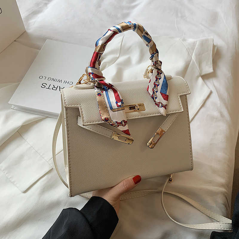 Designer Bags Women's Bag New Second Generation Kellies Mini Small Portable Single Shoulder Messenger Bag Women Fashion Retro, Black.
Designer Bags Women's Bag New Second Generation Kellies Mini Small Portable Single Shoulder Messenger Bag Women Fashion Retro, Black.