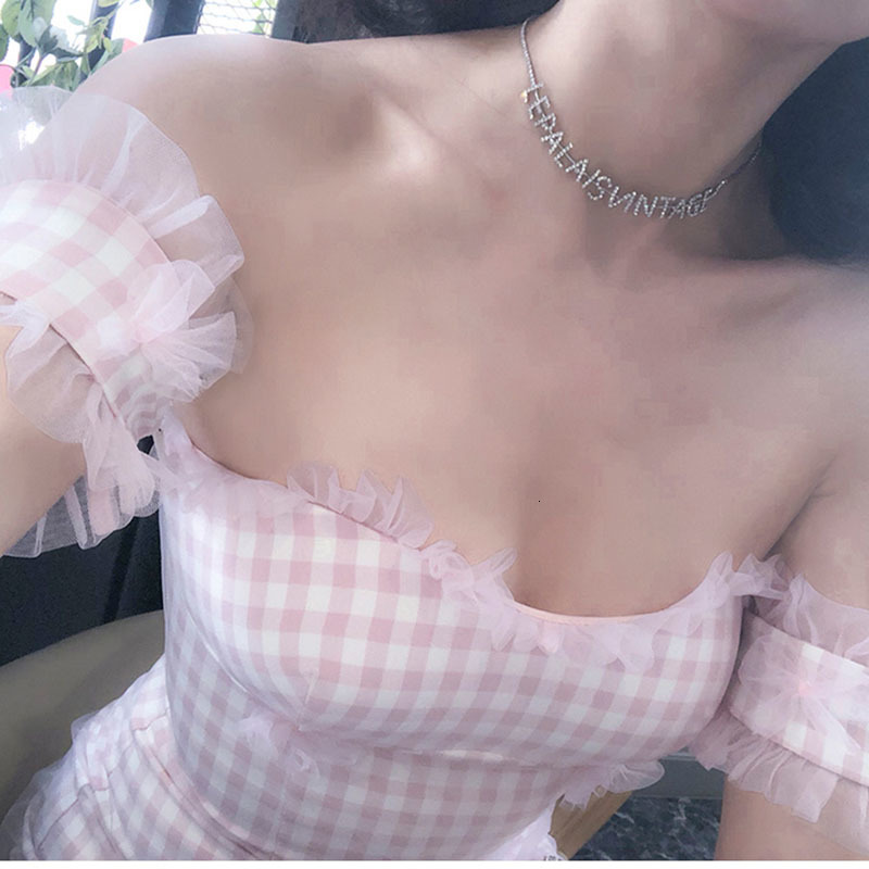 2021 New Le Palais Vintage French Crochet Decoration Slash Neck Elegant Pink Plaid Lower Cut Breast Decorative Pillow Dress Summer L2XO, Pink plaid jacket.
2021 New Le Palais Vintage French Crochet Decoration Slash Neck Elegant Pink Plaid Lower Cut Breast Decorative Pillow Dress Summer L2XO, Pink plaid jacket.