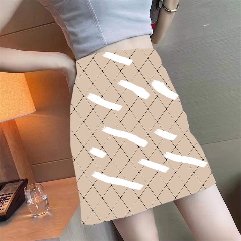 Hot Cotton Women Pleated Skirt Letter Print Gril' High-waisted A-line skirts Short Letter Printed Fashion and Leisure, The extra freight
Hot Cotton Women Pleated Skirt Letter Print Gril' High-waisted A-line skirts Short Letter Printed Fashion and Leisure, The extra freight