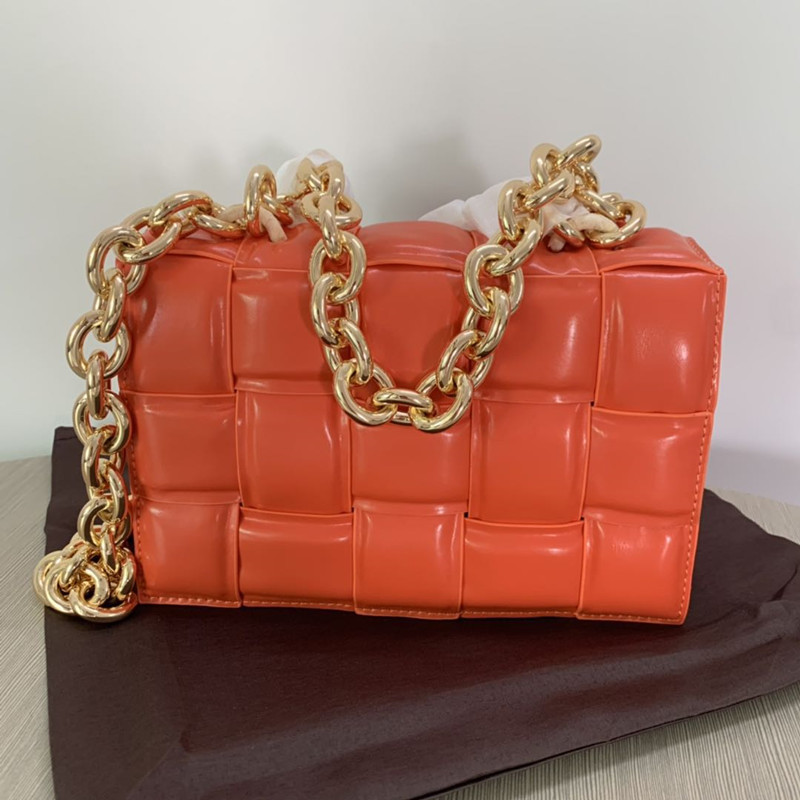 New hot sale fashion leather women's shoulder bags fashion bag chain strap Messenger Bag Handbag Portable women's small square bag handbag, Customize contact us
New hot sale fashion leather women's shoulder bags fashion bag chain strap Messenger Bag Handbag Portable women's small square bag handbag, Customize contact us