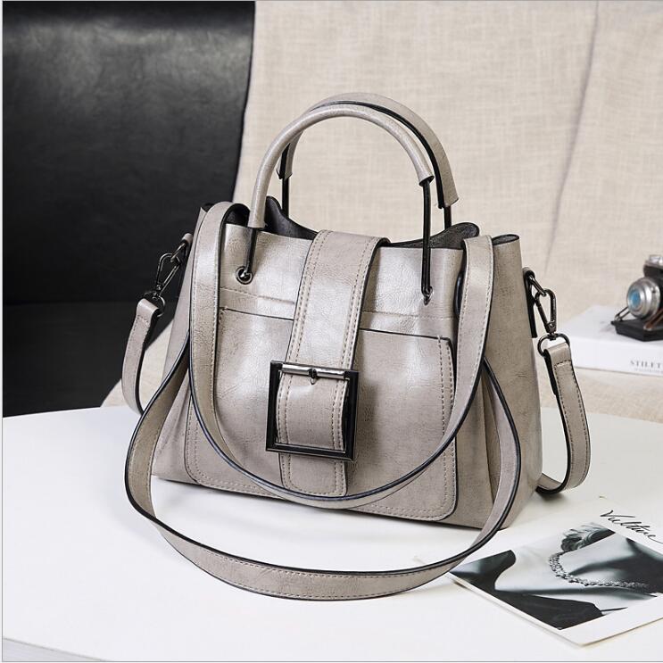 HBP 2021 bag oil wax leather handbags style ladies handbag shoulder messenger mixed locomotive women, Black
HBP 2021 bag oil wax leather handbags style ladies handbag shoulder messenger mixed locomotive women, Black