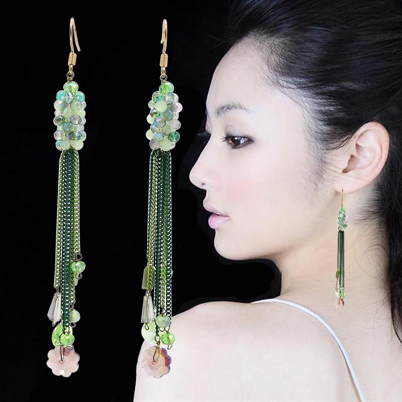 high quality Handmade Chic crystal long tassel earrings 2020 fashion design for Women ethnic earring Beautiful jewelry
high quality Handmade Chic crystal long tassel earrings 2020 fashion design for Women ethnic earring Beautiful jewelry