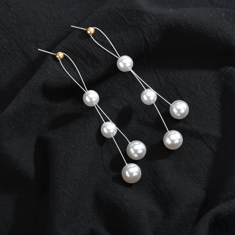 UAM 2021 Trendt White Lines Geometric Long Round Ball Multiple Simulated Pearl Drop Earrings Classic Jewelry Party Girl Gifts
UAM 2021 Trendt White Lines Geometric Long Round Ball Multiple Simulated Pearl Drop Earrings Classic Jewelry Party Girl Gifts