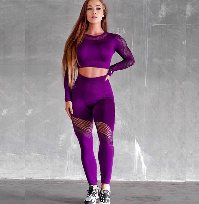 Autumn Womans Designer Tracksuits Fitness pant sportwear gym wear Hollow Out yoga set long sleeve tops flame leggings lady leggings fashion, Army green
Autumn Womans Designer Tracksuits Fitness pant sportwear gym wear Hollow Out yoga set long sleeve tops flame leggings lady leggings fashion, Army green