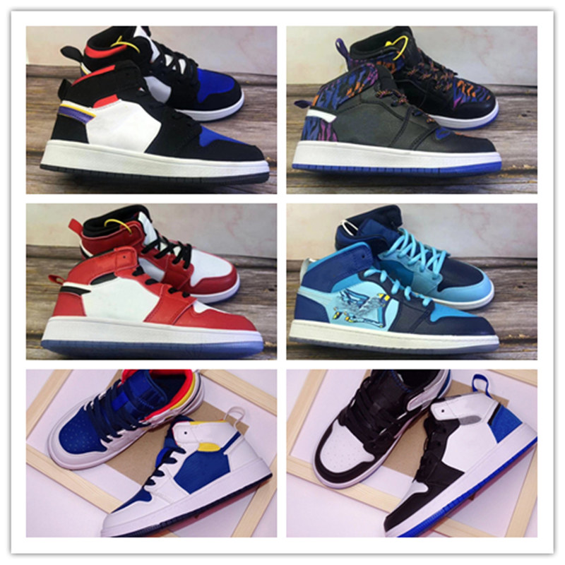 Children AJS 1 Mid SE Basketball Shoes Kids Blue and white red purple white for boys and girls running shoes size 27-37
Children AJS 1 Mid SE Basketball Shoes Kids Blue and white red purple white for boys and girls running shoes size 27-37