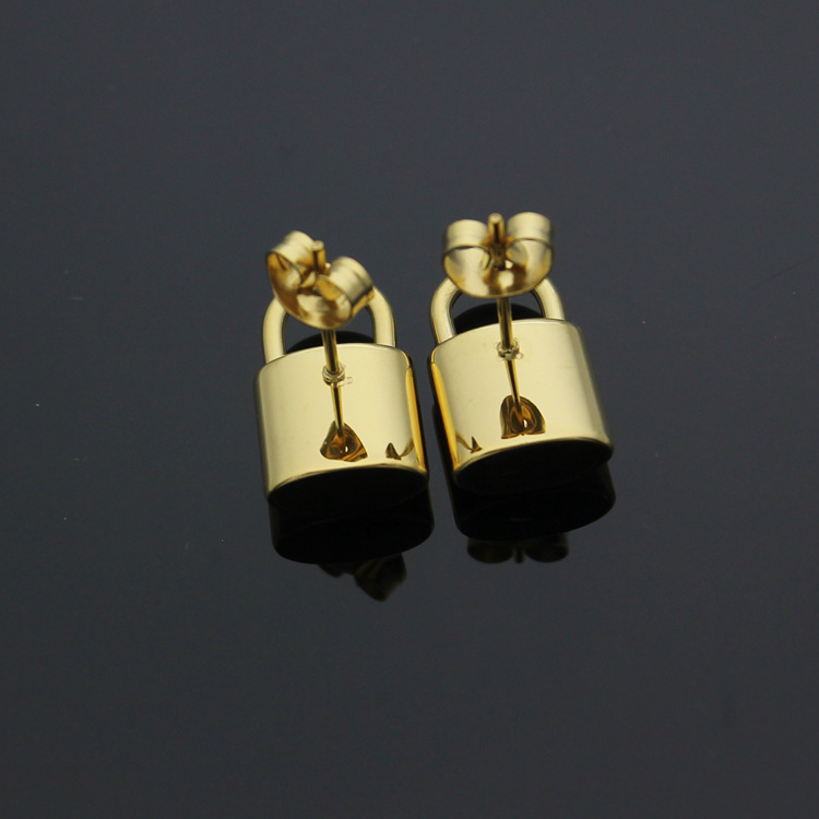 New Fashion High Quality Punk Style Lock Earrings Padlock Pendant Copper CZ Earrings For Women Best Party Daily Gifts Jewelry, Silver
New Fashion High Quality Punk Style Lock Earrings Padlock Pendant Copper CZ Earrings For Women Best Party Daily Gifts Jewelry, Silver