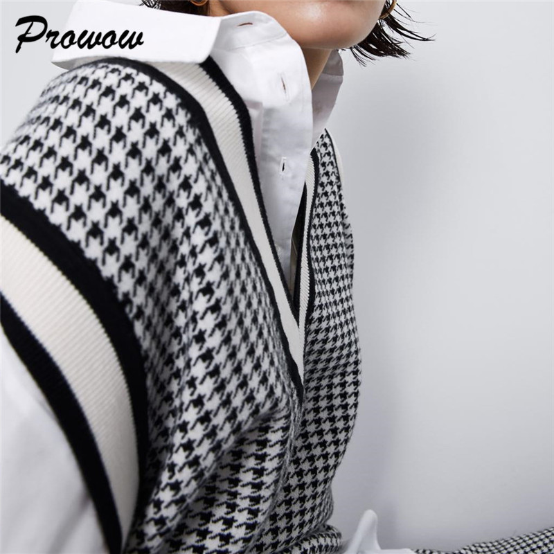 Fashion V-neck Knit Sweater Women Pullover Tops Sleeveless Houndstooth Plaid Knit Sweater Female Casual Sweater Lady Streetwear LJ201203