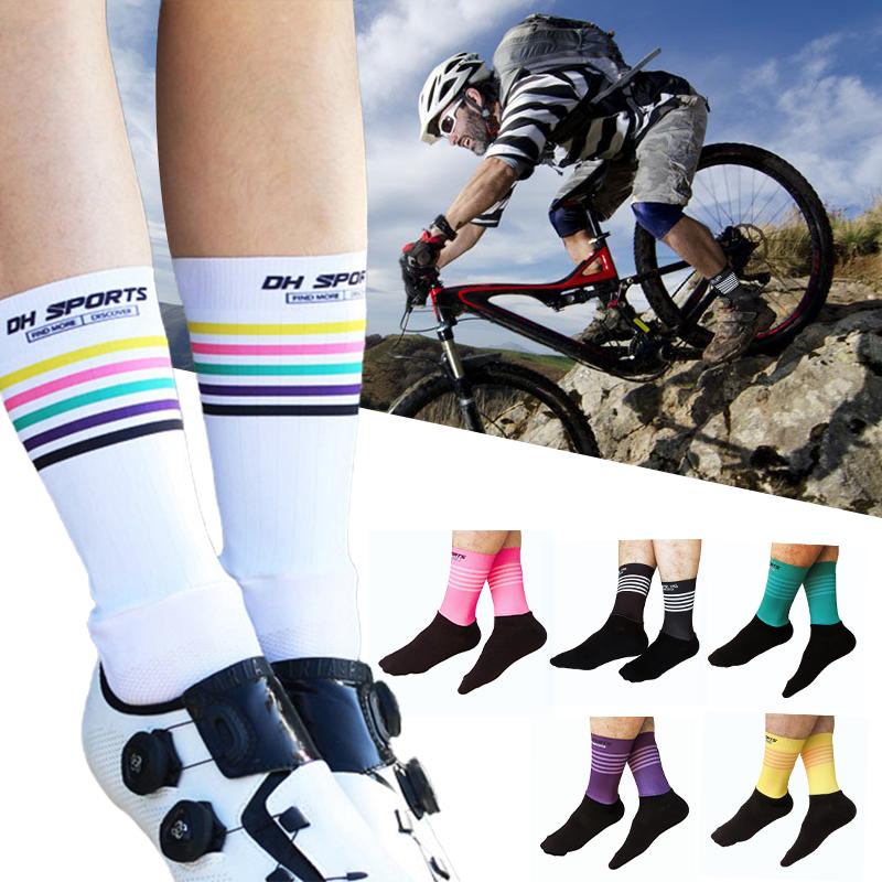 2021 New Cycling Competitive Socks Cycling Team Sports Tube Socks Wear-Resistant Breathable Sweat-Absorbent Men Momen Warm, 01
2021 New Cycling Competitive Socks Cycling Team Sports Tube Socks Wear-Resistant Breathable Sweat-Absorbent Men Momen Warm, 01