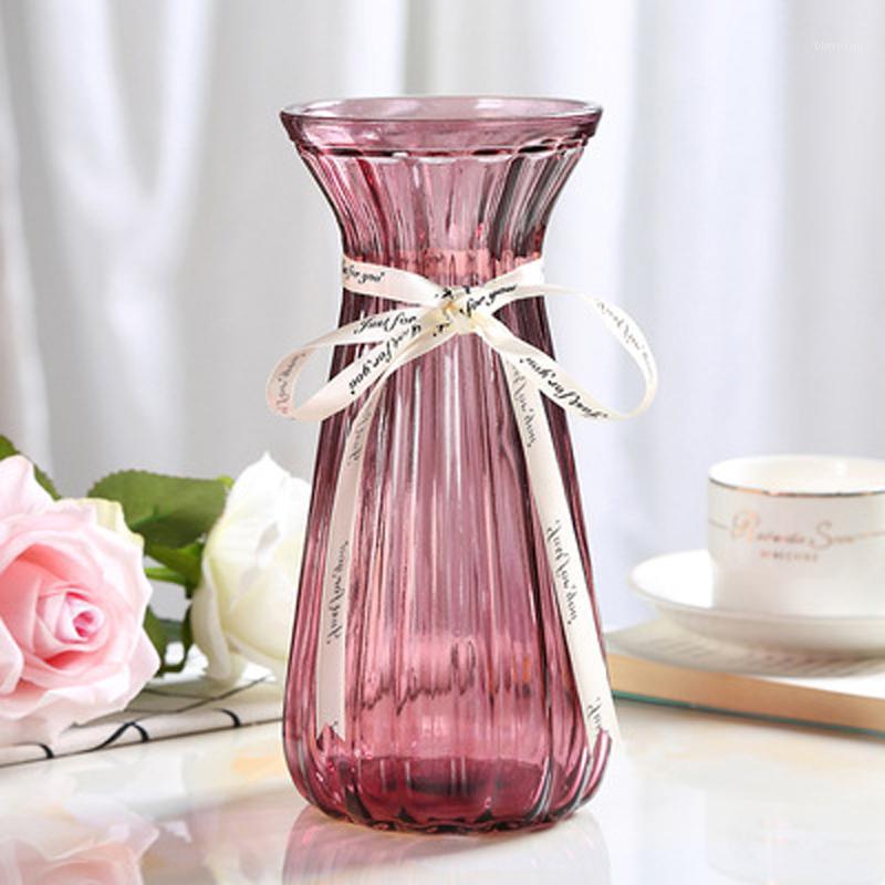 European Style Glass Vase Transparent Creative Bright Color Hydroponic Vase Living Room Decoration Dried Flower Arrangement1
European Style Glass Vase Transparent Creative Bright Color Hydroponic Vase Living Room Decoration Dried Flower Arrangement1