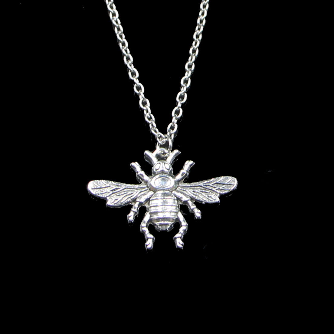 Fashion 32*24mm Bee Honey Pendant Necklace Link Chain For Female Choker Necklace Creative Jewelry party Gift, Silver
Fashion 32*24mm Bee Honey Pendant Necklace Link Chain For Female Choker Necklace Creative Jewelry party Gift, Silver